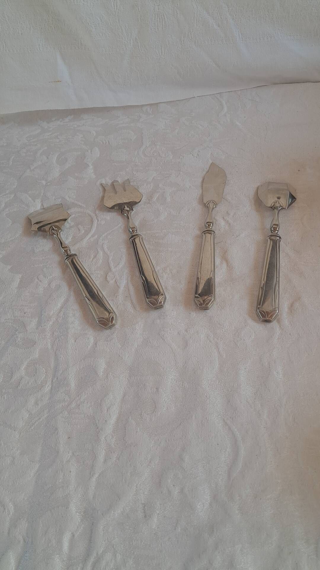 Couverts a condiments de 4 pièces en métal blanc