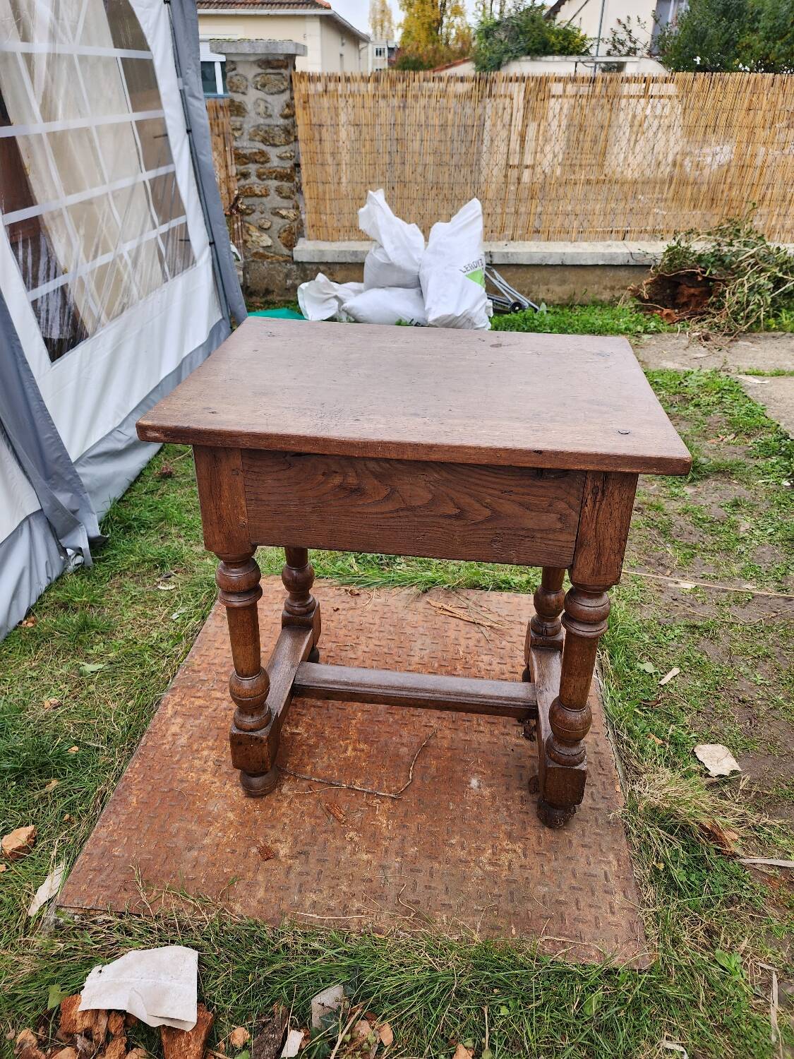 Writing table desk from the Louis XIV period