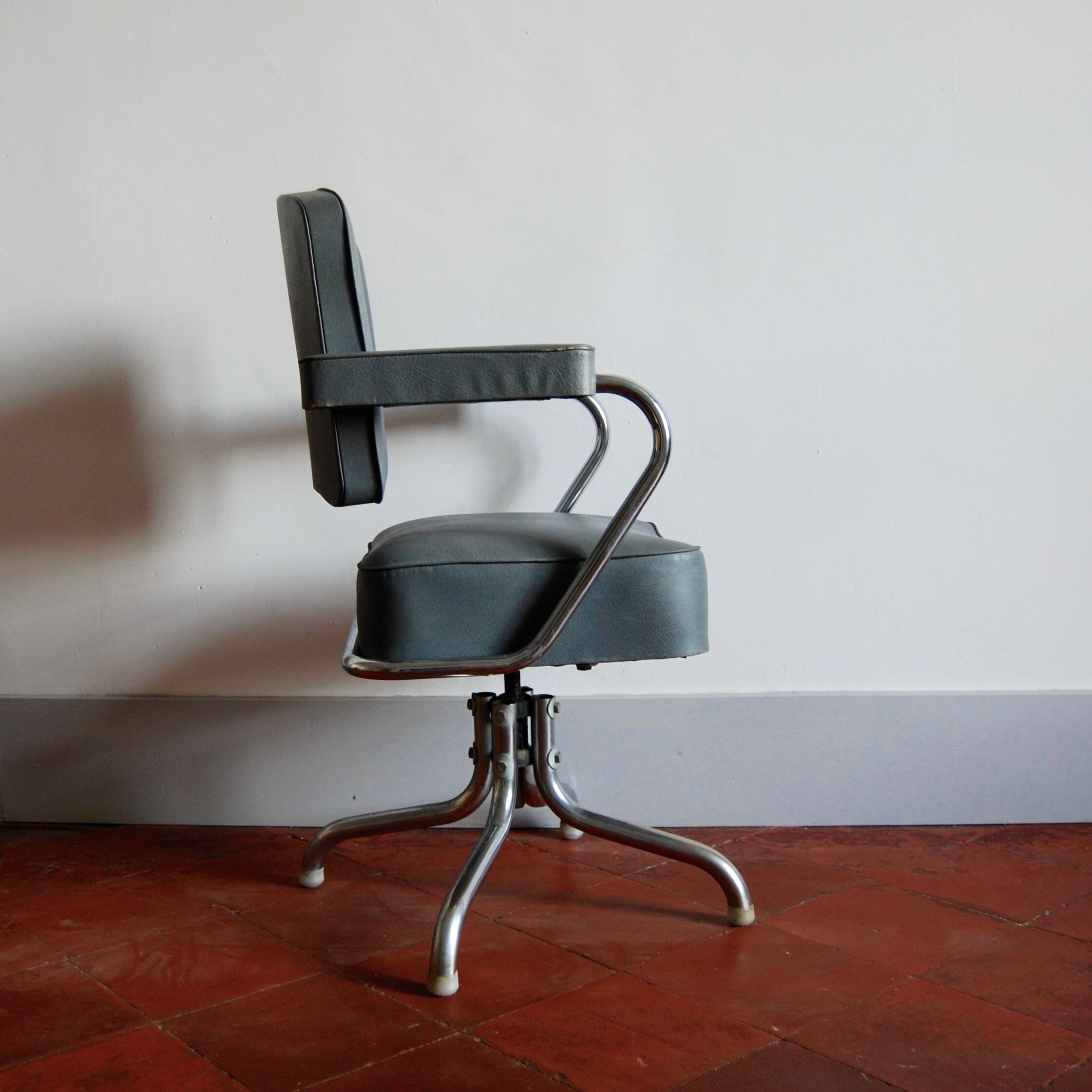 Administrative Chair grey