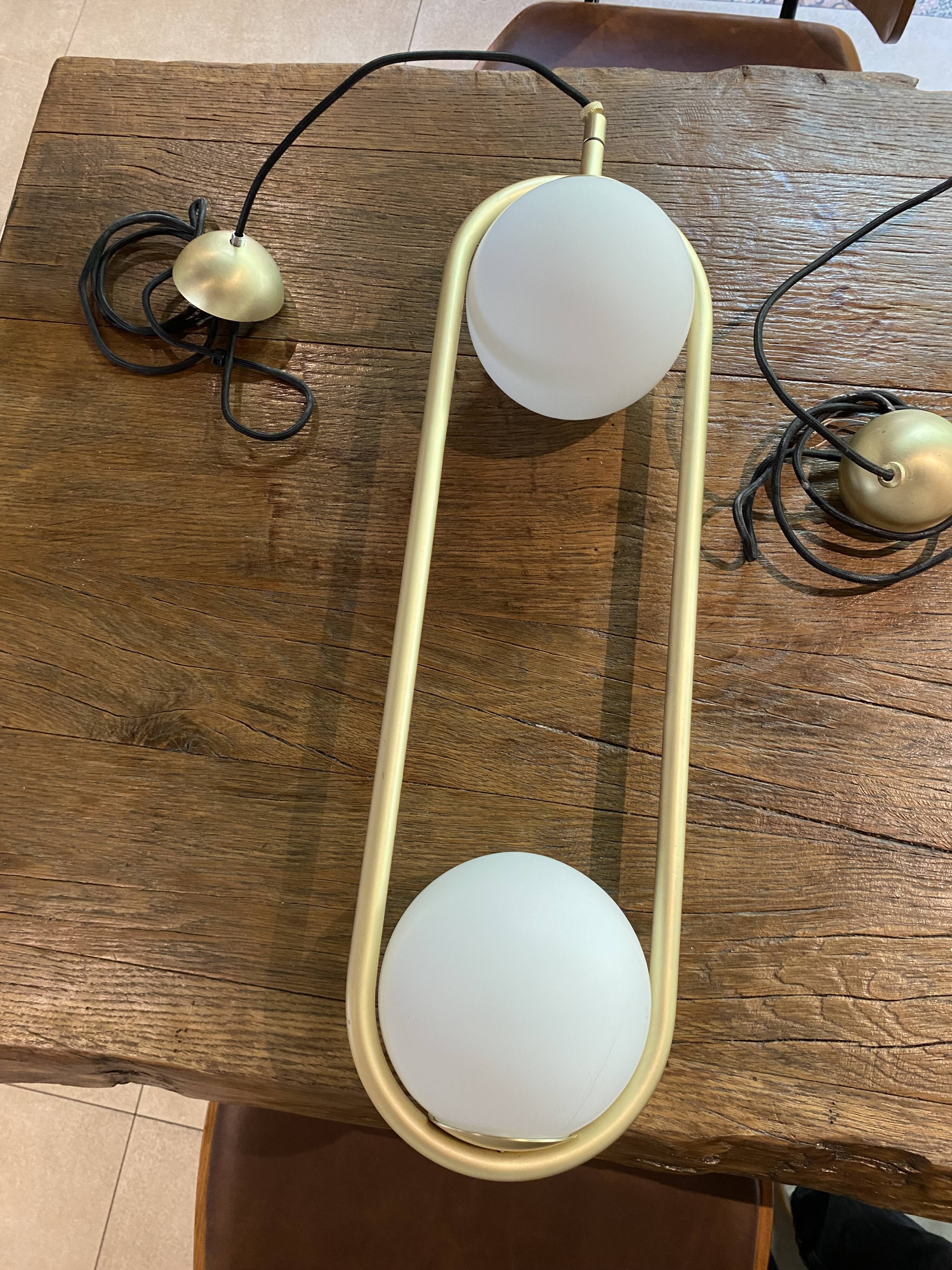 Suspension B lux white gold C ball s2 matte brass