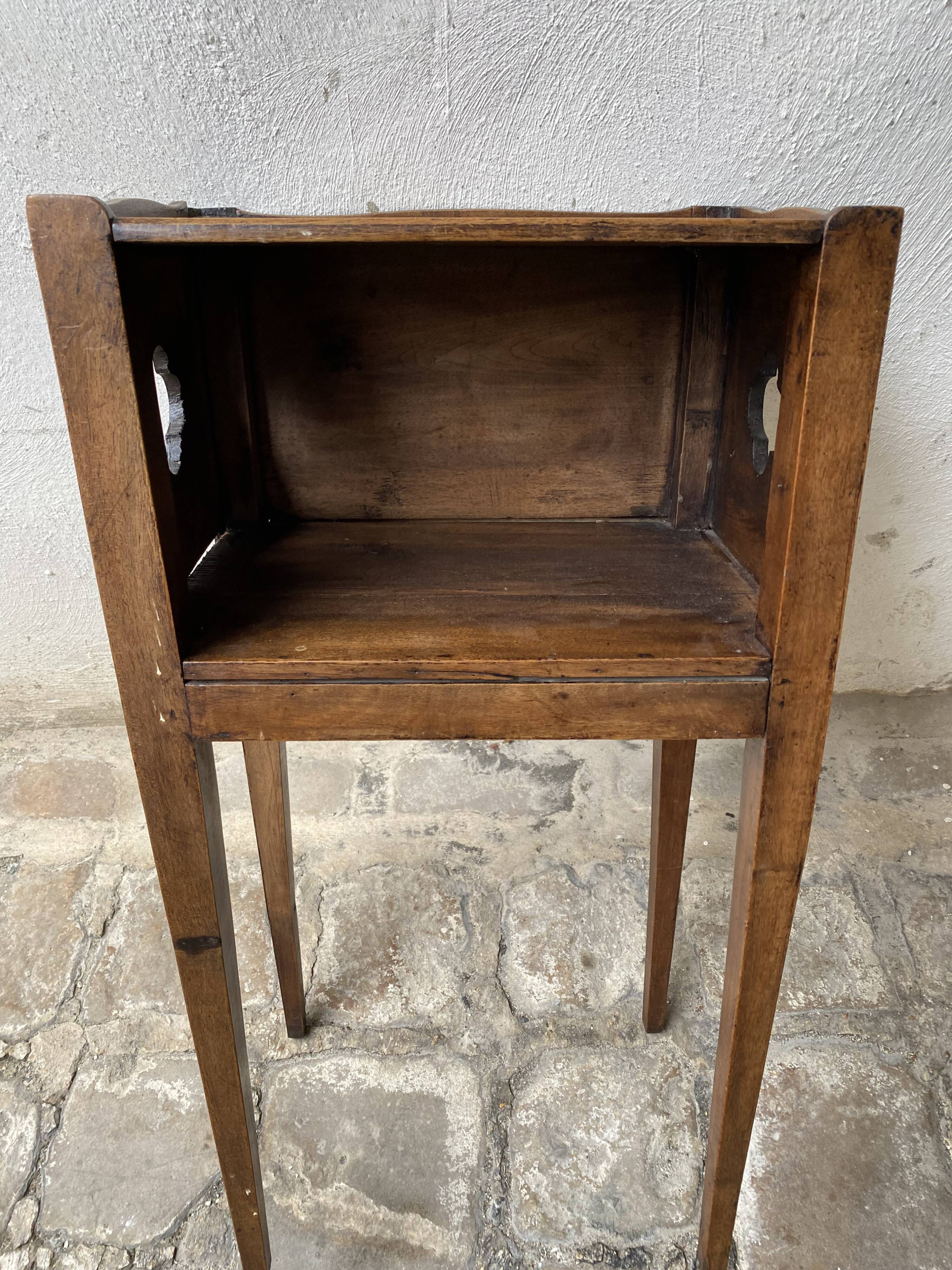 Chevet XIXeme noyer massif