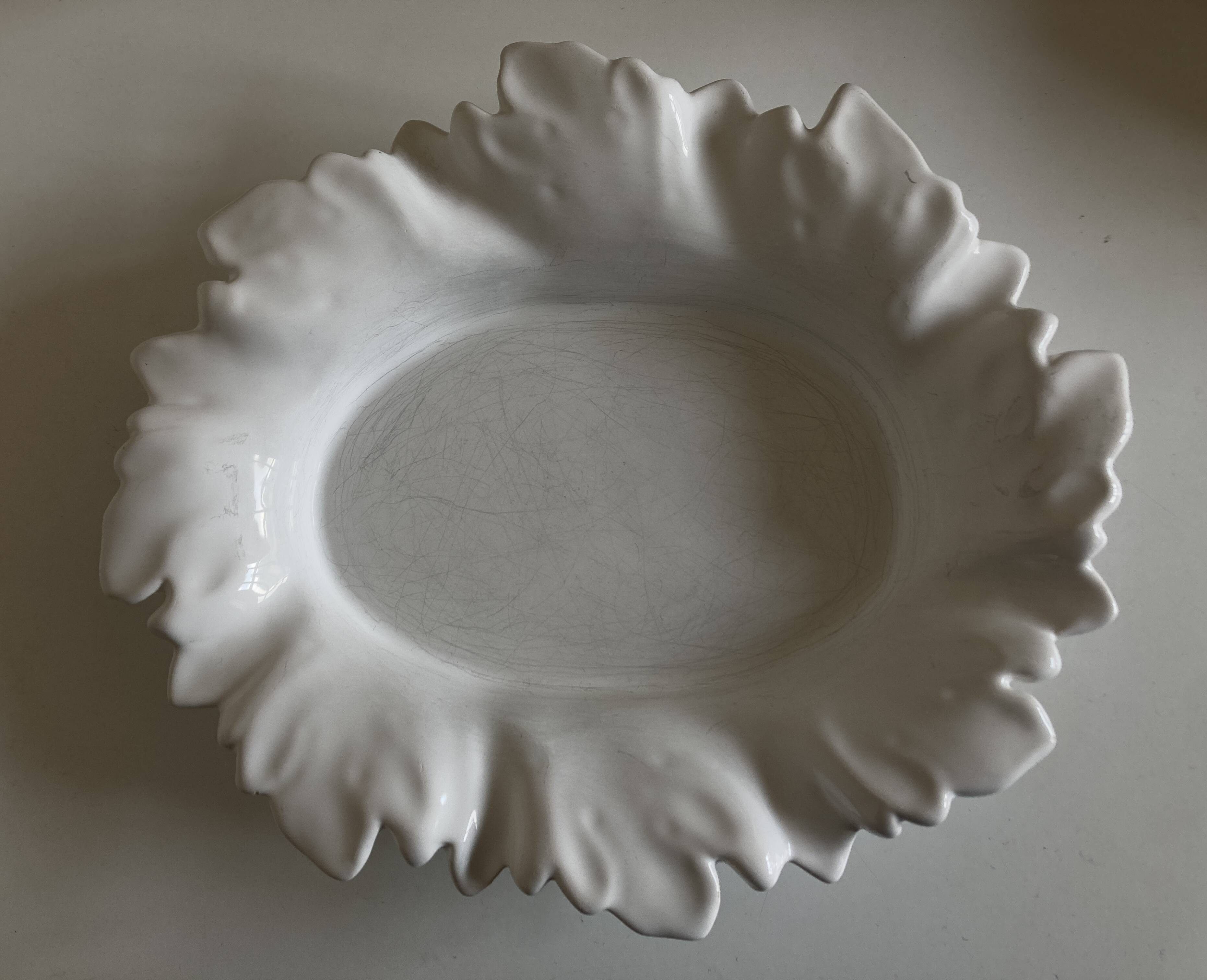 Acanthus platter in Malicorne earthenware, 18th century