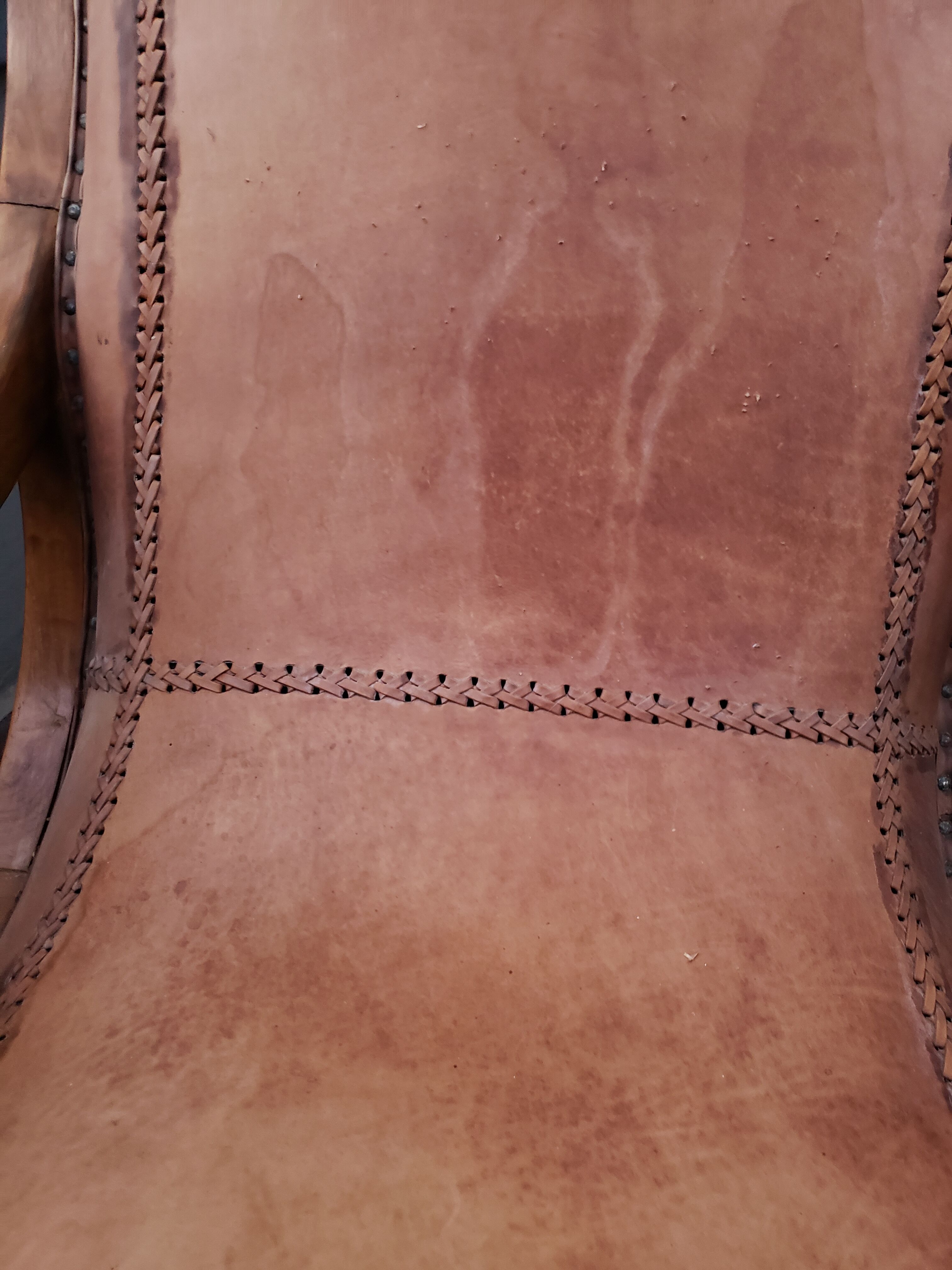 Colonial planter chair