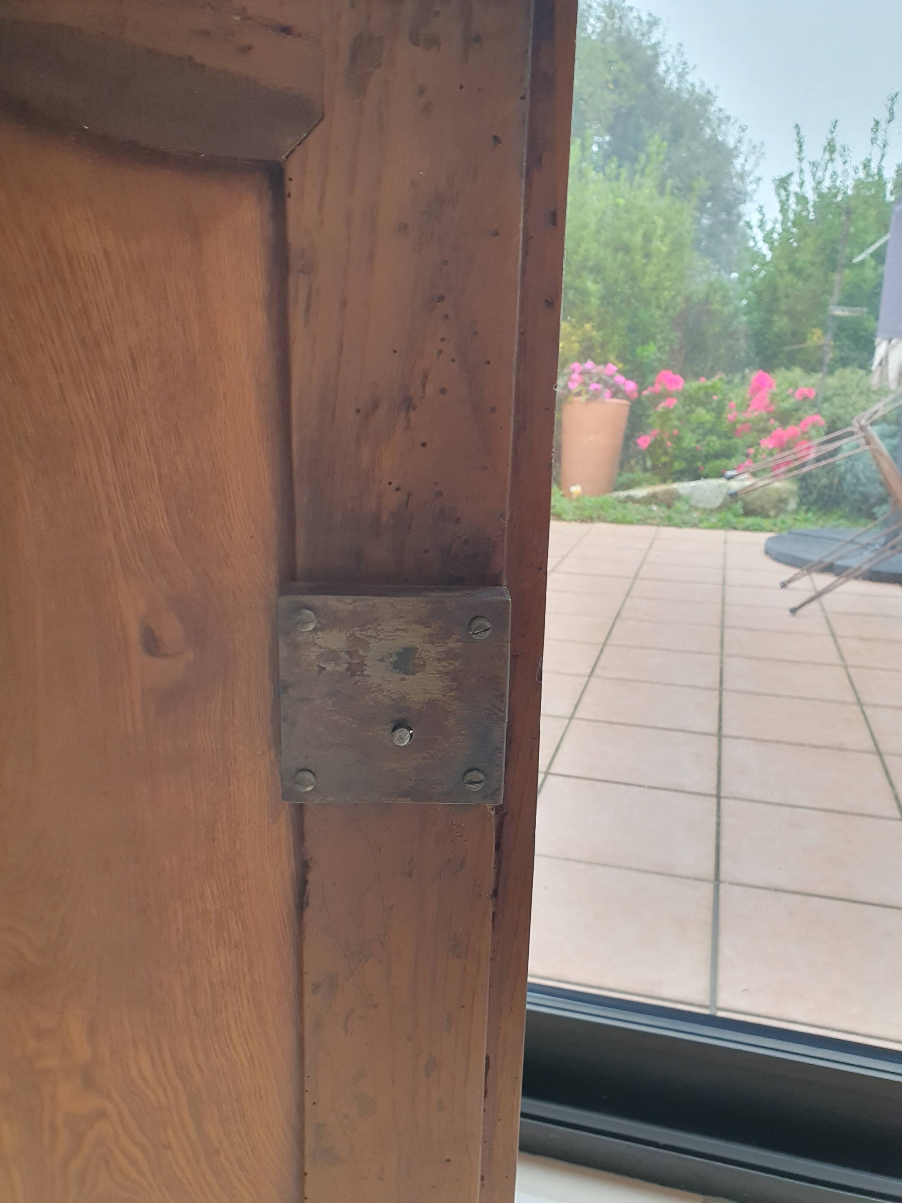 Standing man, solid oak wardrobe