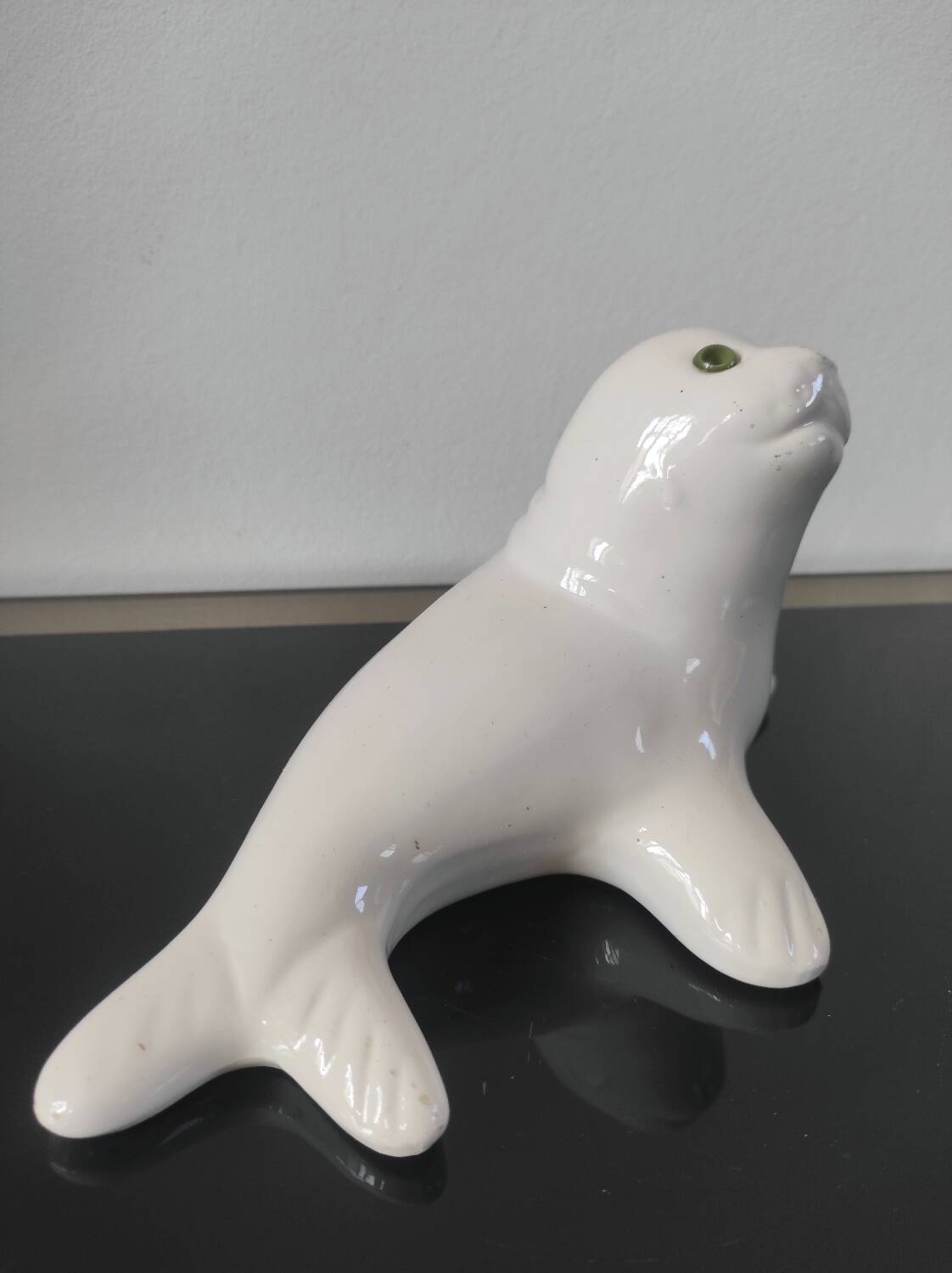 Ceramic glazed "blanchon" seal statuette from Alcobaça – Portugal