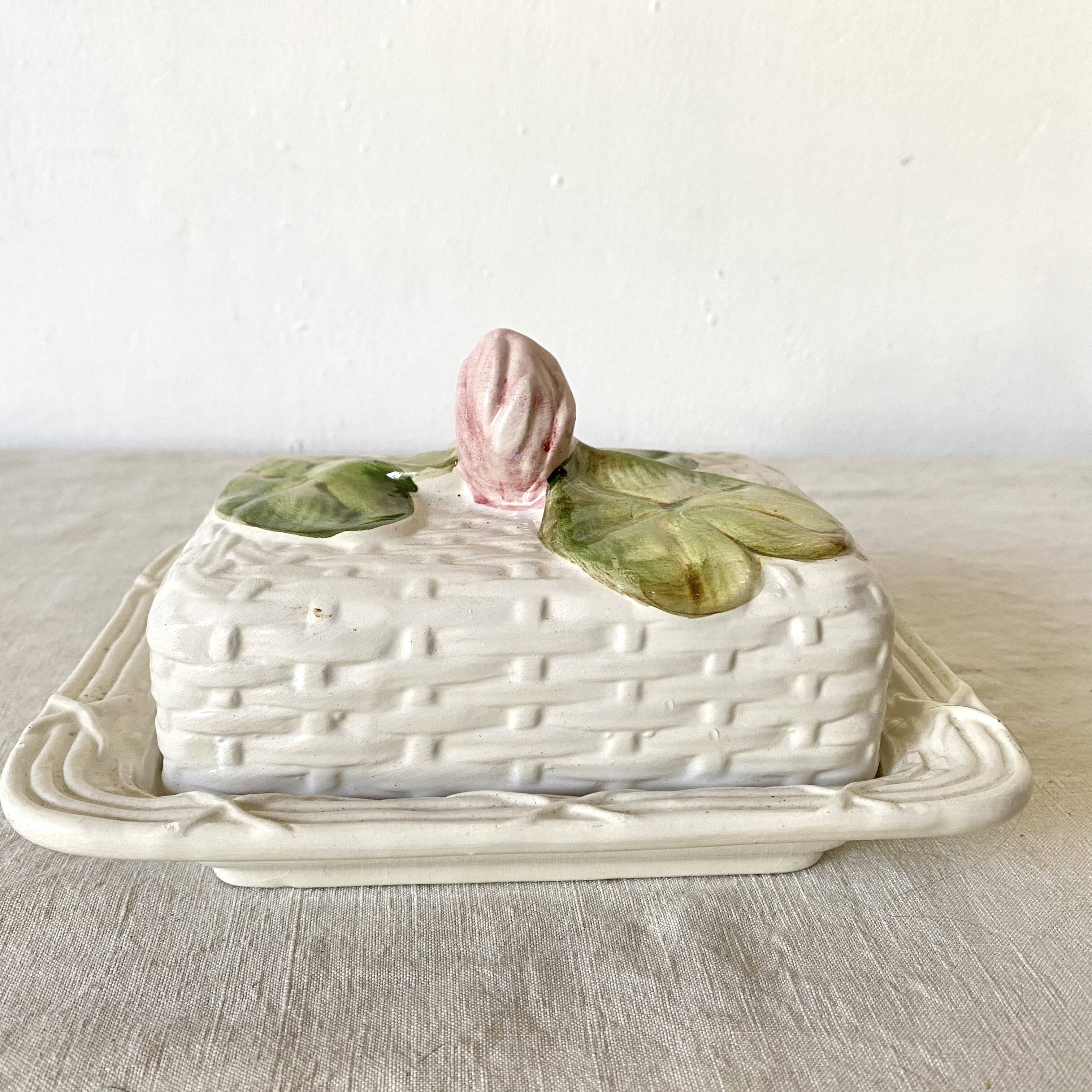 Slush butter dish, water lily