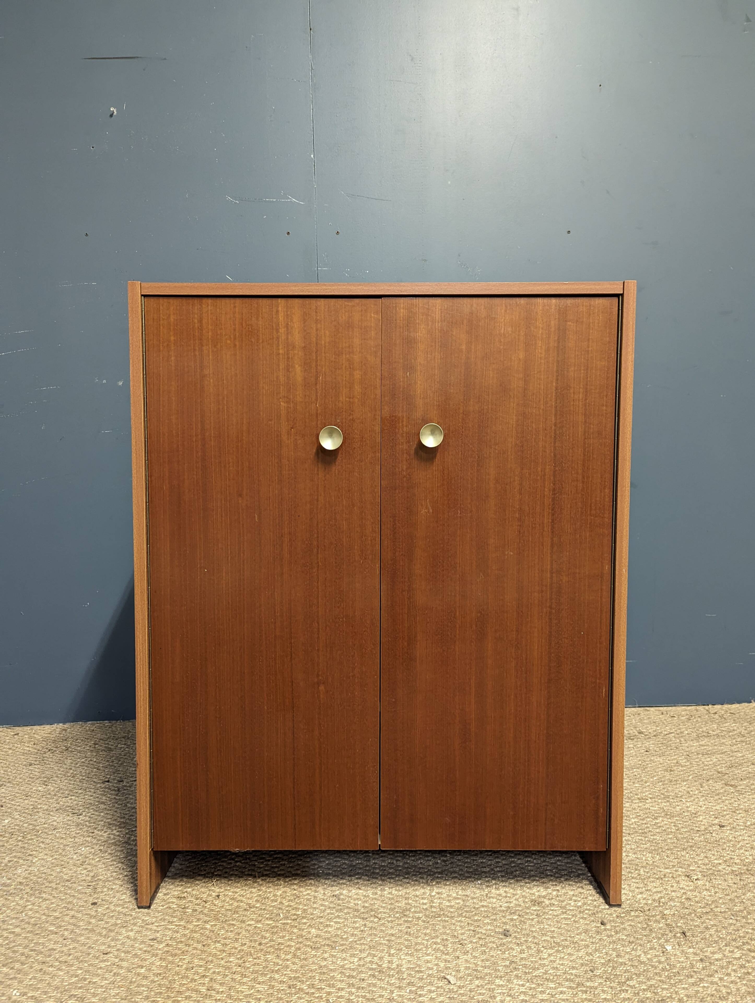 Meuble de rangement vintage en teck