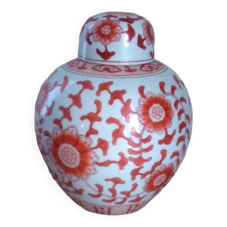 Orange-red Chinese ginger pot