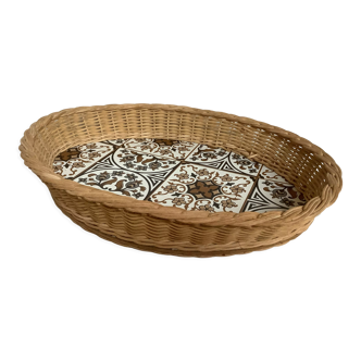 Old oval wicker rattan basket tray