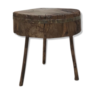 Billot primitif en bois brut