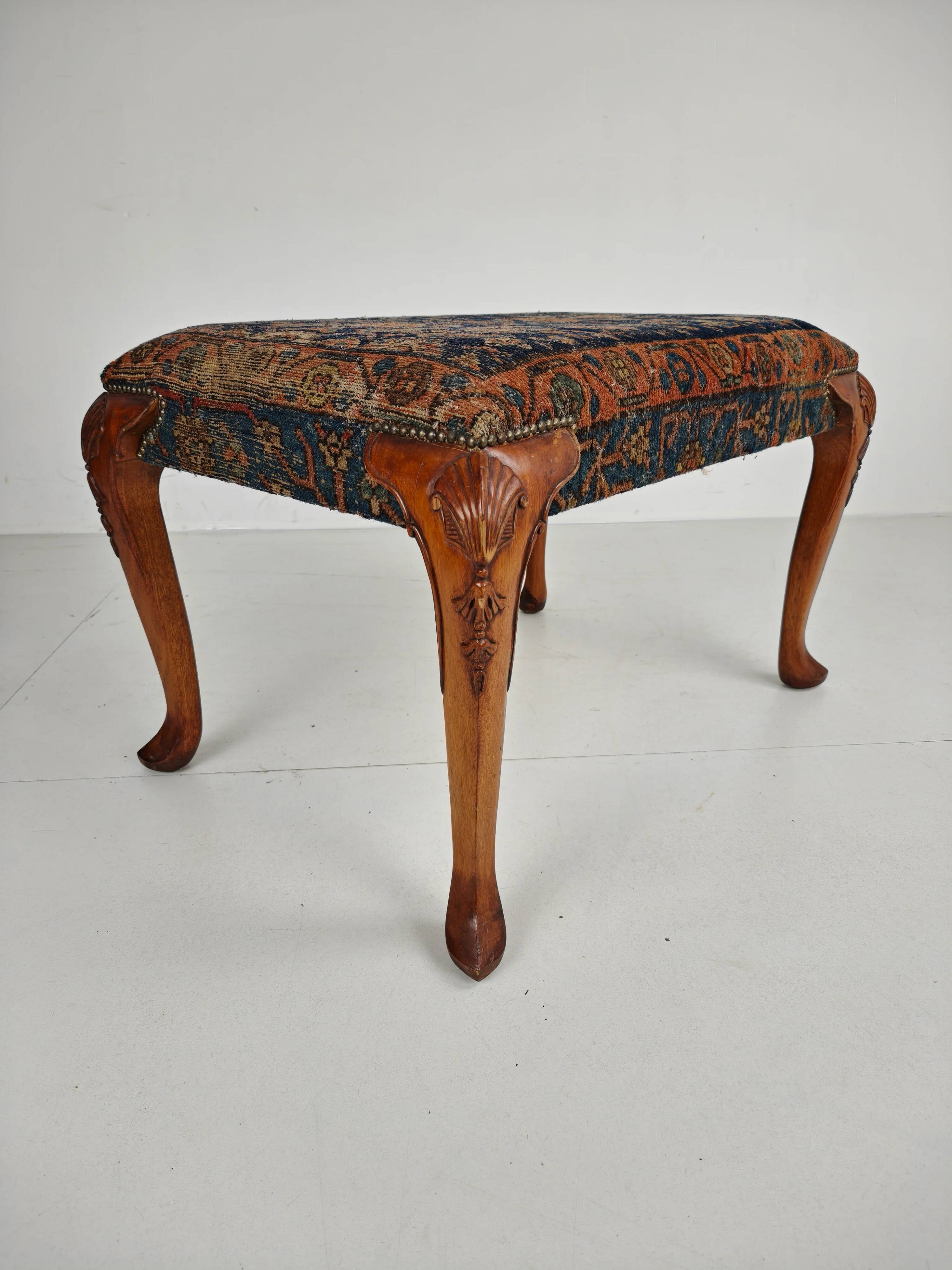 Antique foot stool, walnut, English Regency, circa 1800–1820