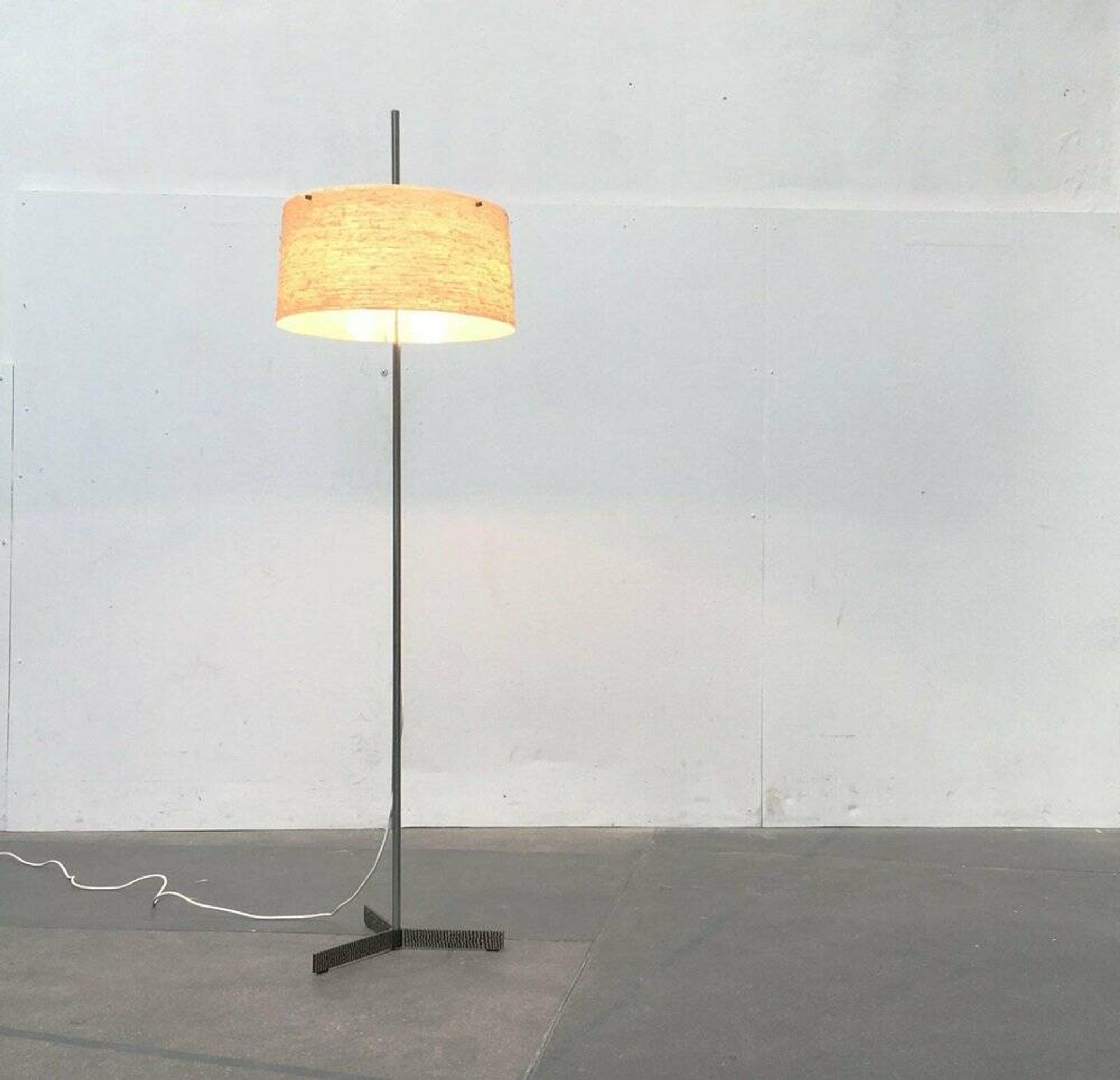 Lampadaire tripode mi-siècle de Kaiser Leuchten, années 1960