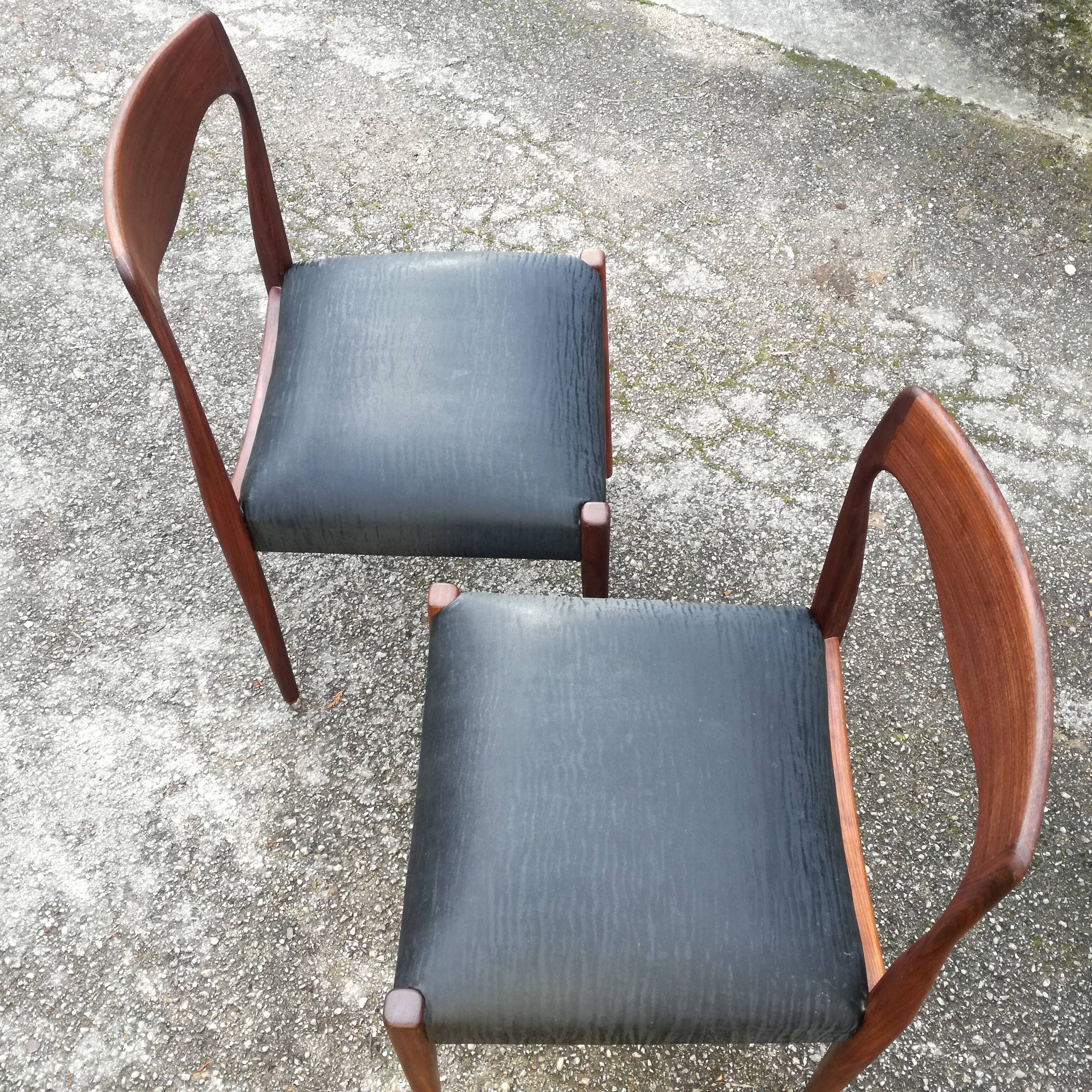 Pair of Scandinavian chairs