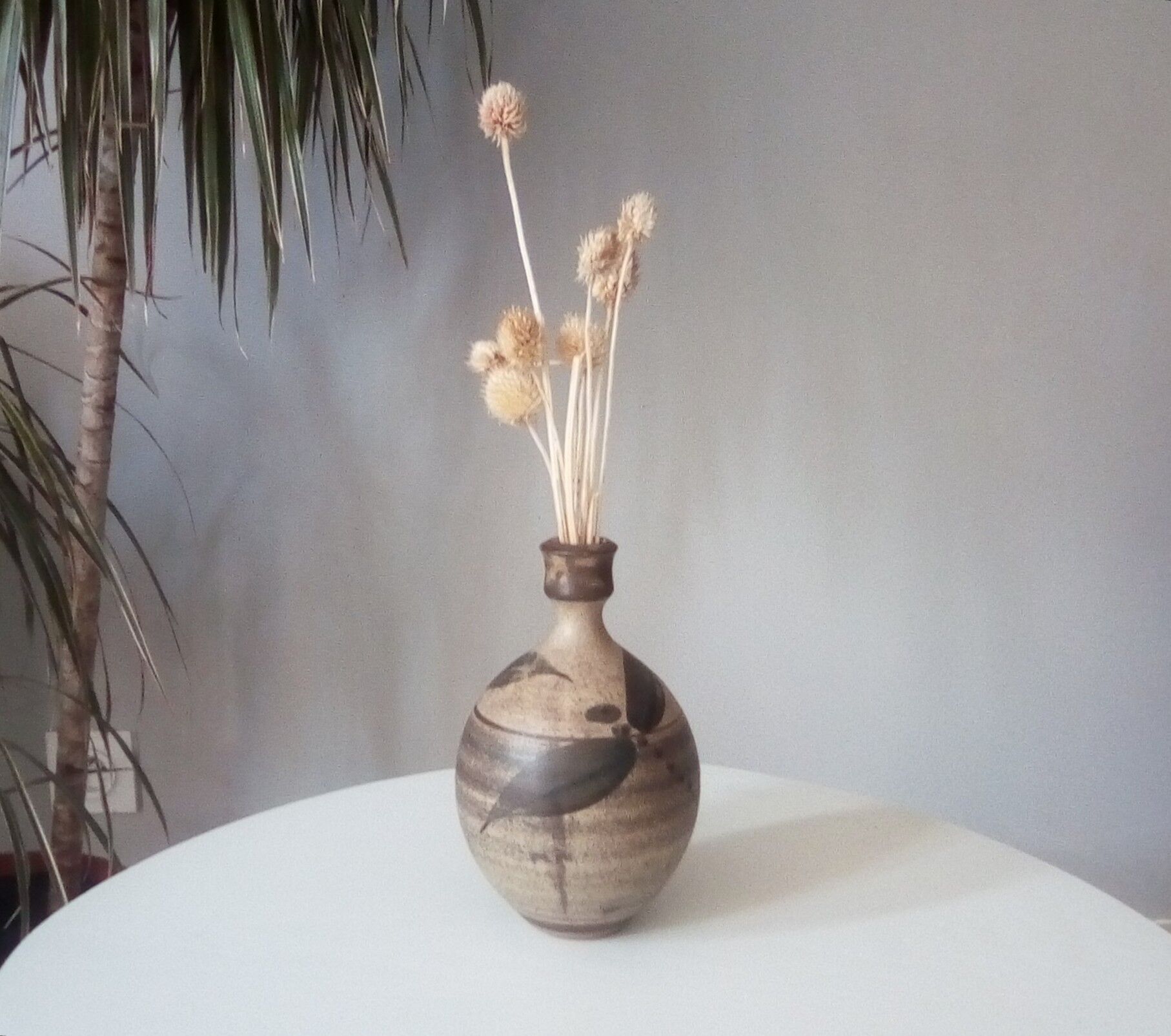Vintage soliflore vase in Cooke dutoit sandstone