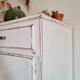 Buffet - bahut blanc ancien blanc patiné