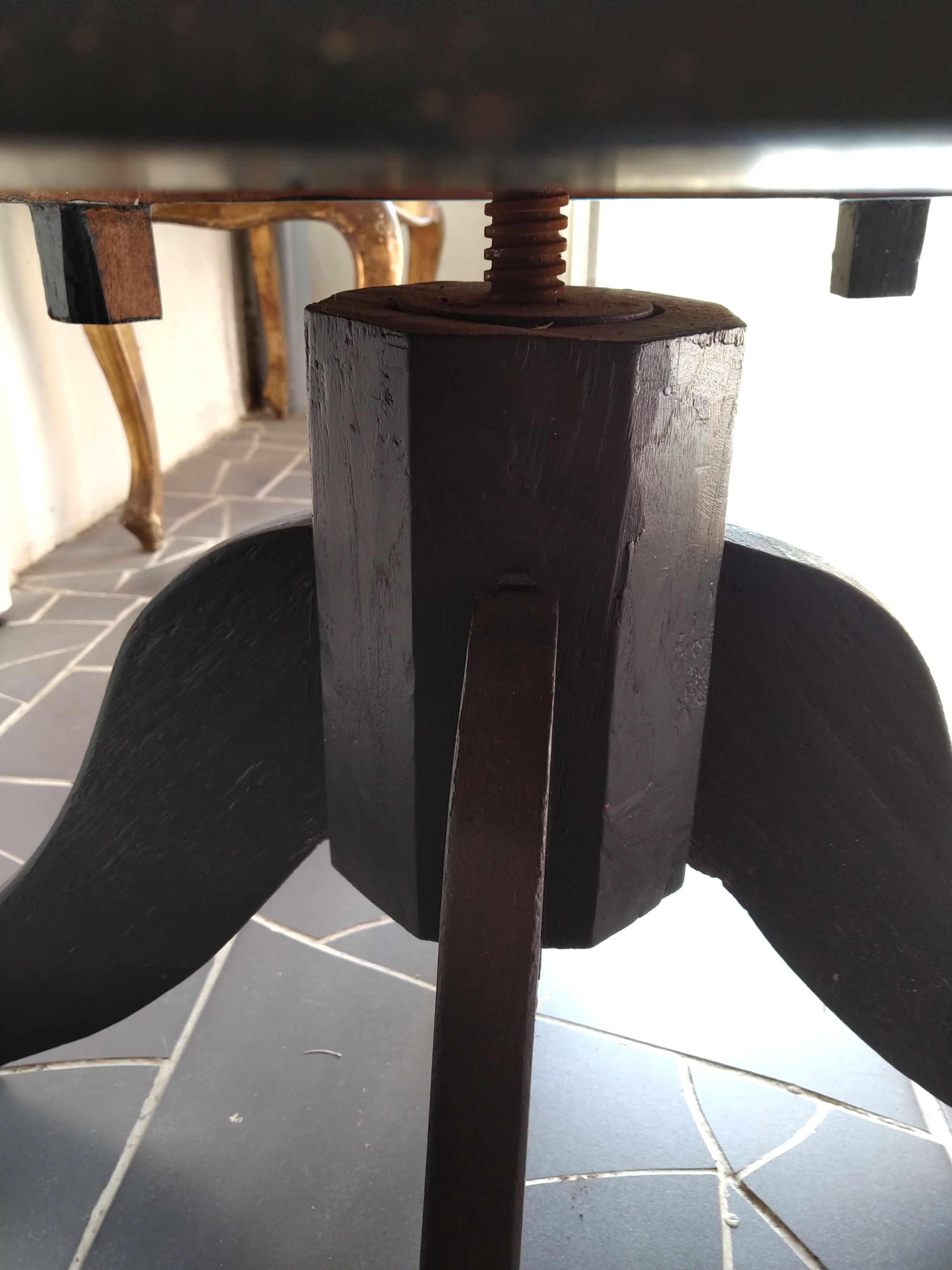 Fauteuil de bureau rotatif