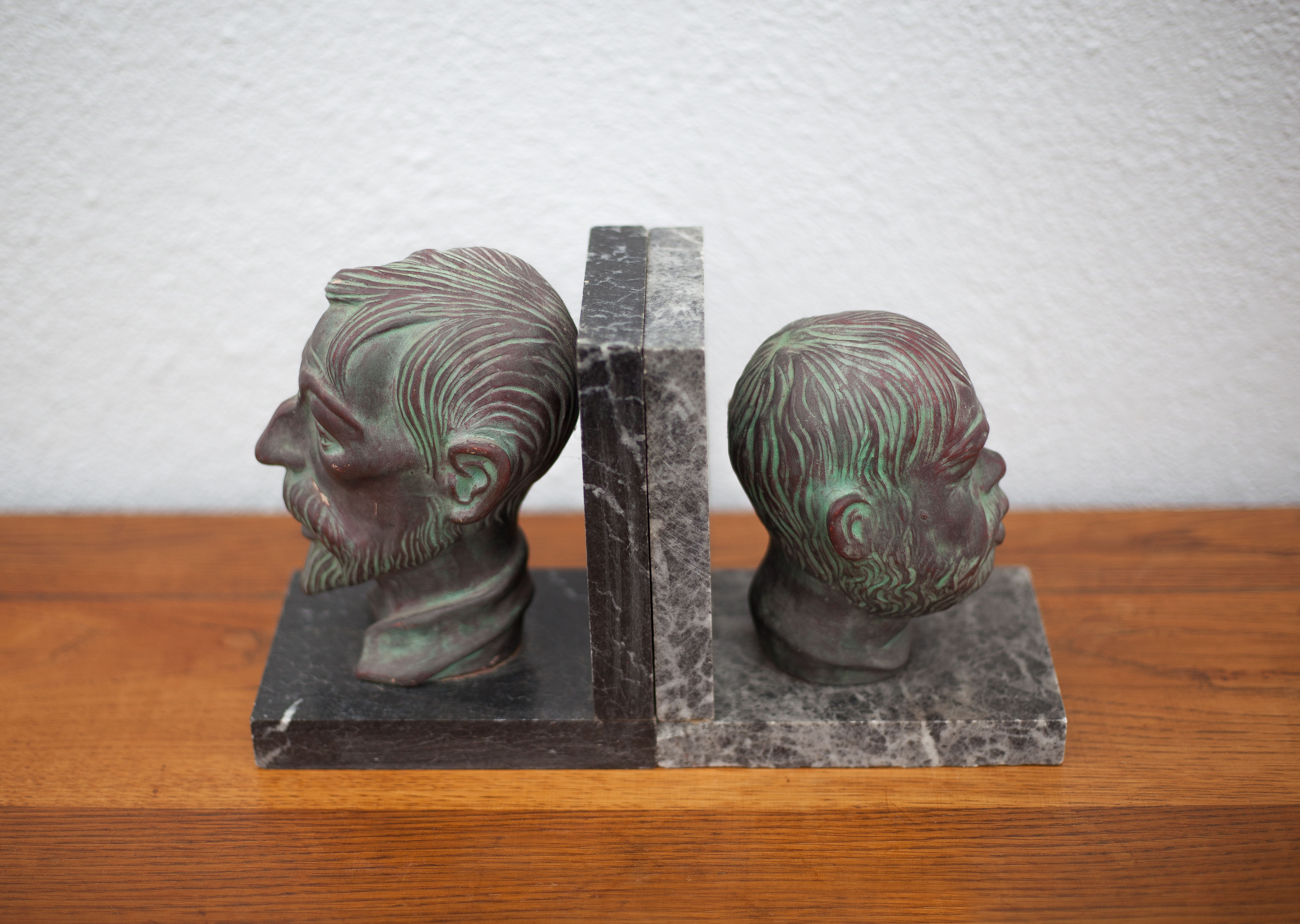 Pair of terracotta and marble bookends, don quixote and sancho panza, paperweight, library