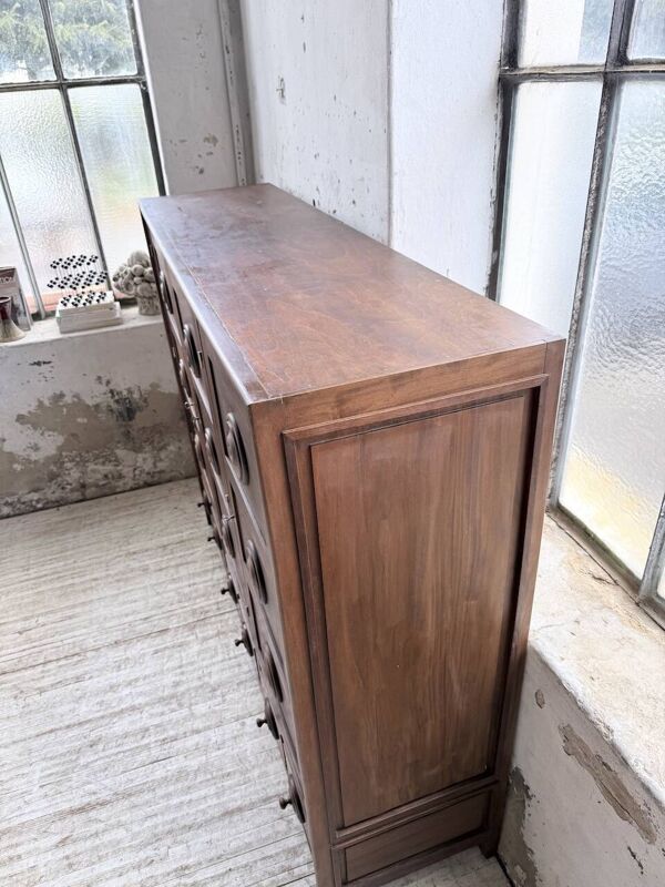 Armoire chêne « basque » dudouyt