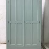 Armoire parisienne vert amande from Ressources