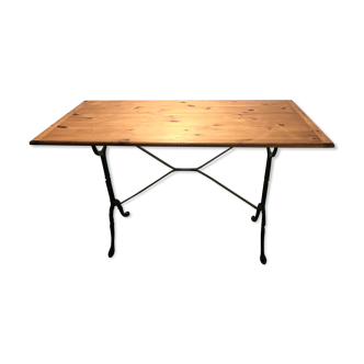 Table bistrot