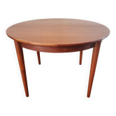 Table ronde en teck Johannes Andersen