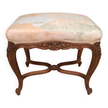 Louis XV rocaille style pouf