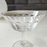 Lot.4. x Cut crystal champagne glasses. Baccarat style. Scale patterns. Multifaceted hexagonal foot