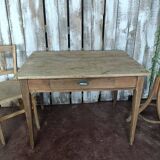 Farm table