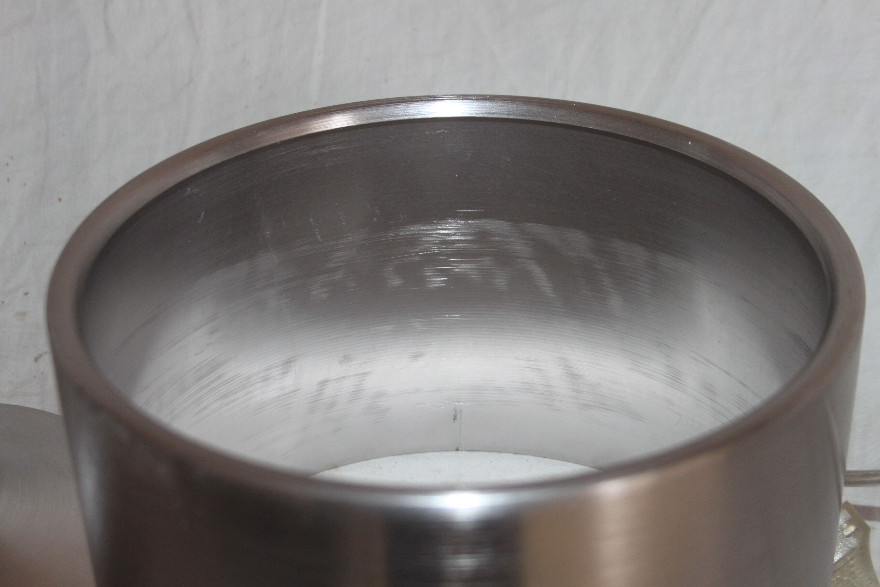 Lampe vintage en aluminium brossé