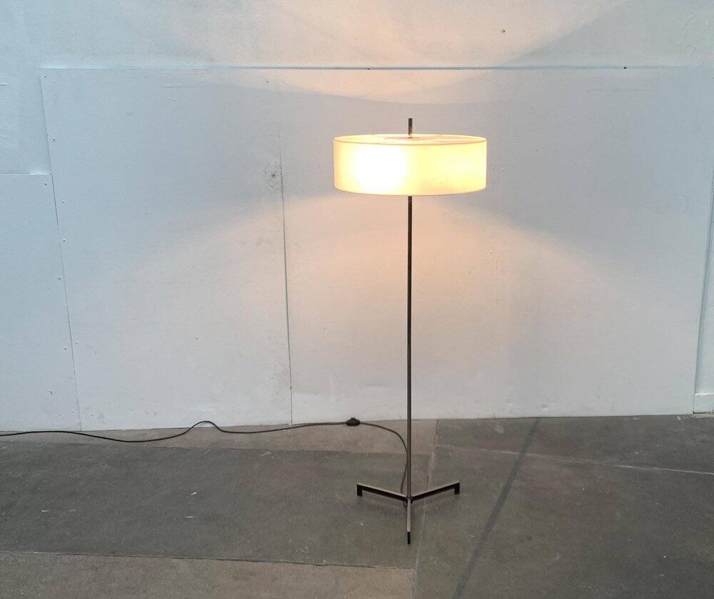 Mid-century minimalist Danish tripod floor lamp, 1960s