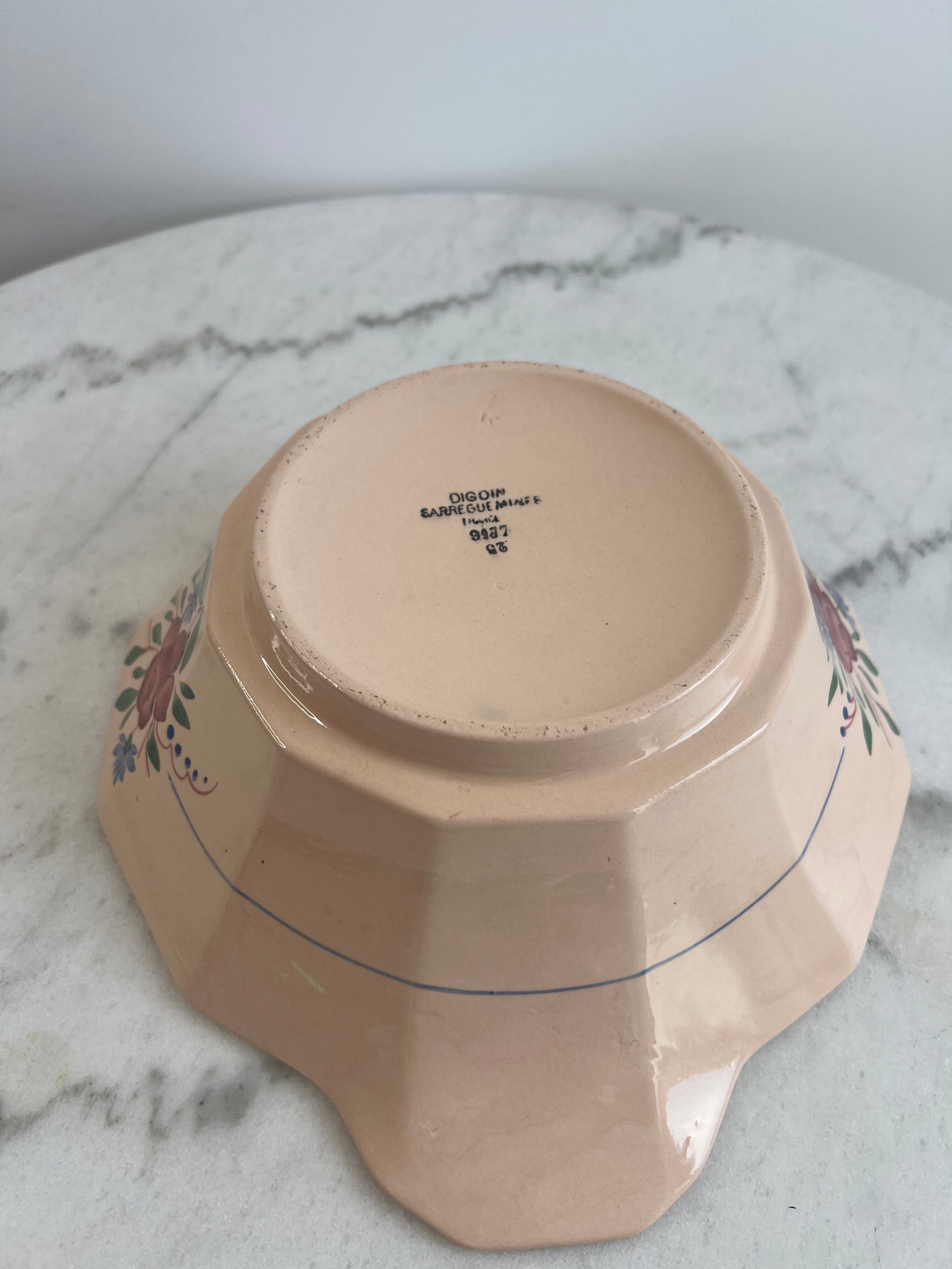 Hand-painted soup tureen from Sarreguemines.