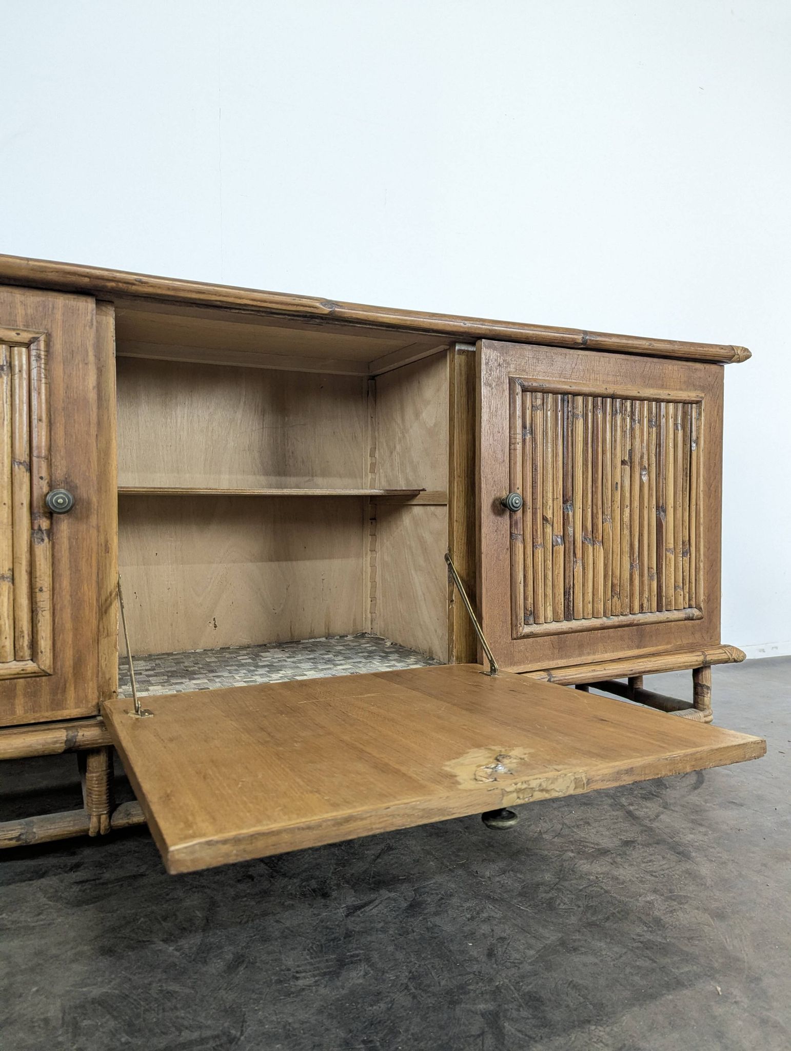 Enfilade en bambou fendu, années 60