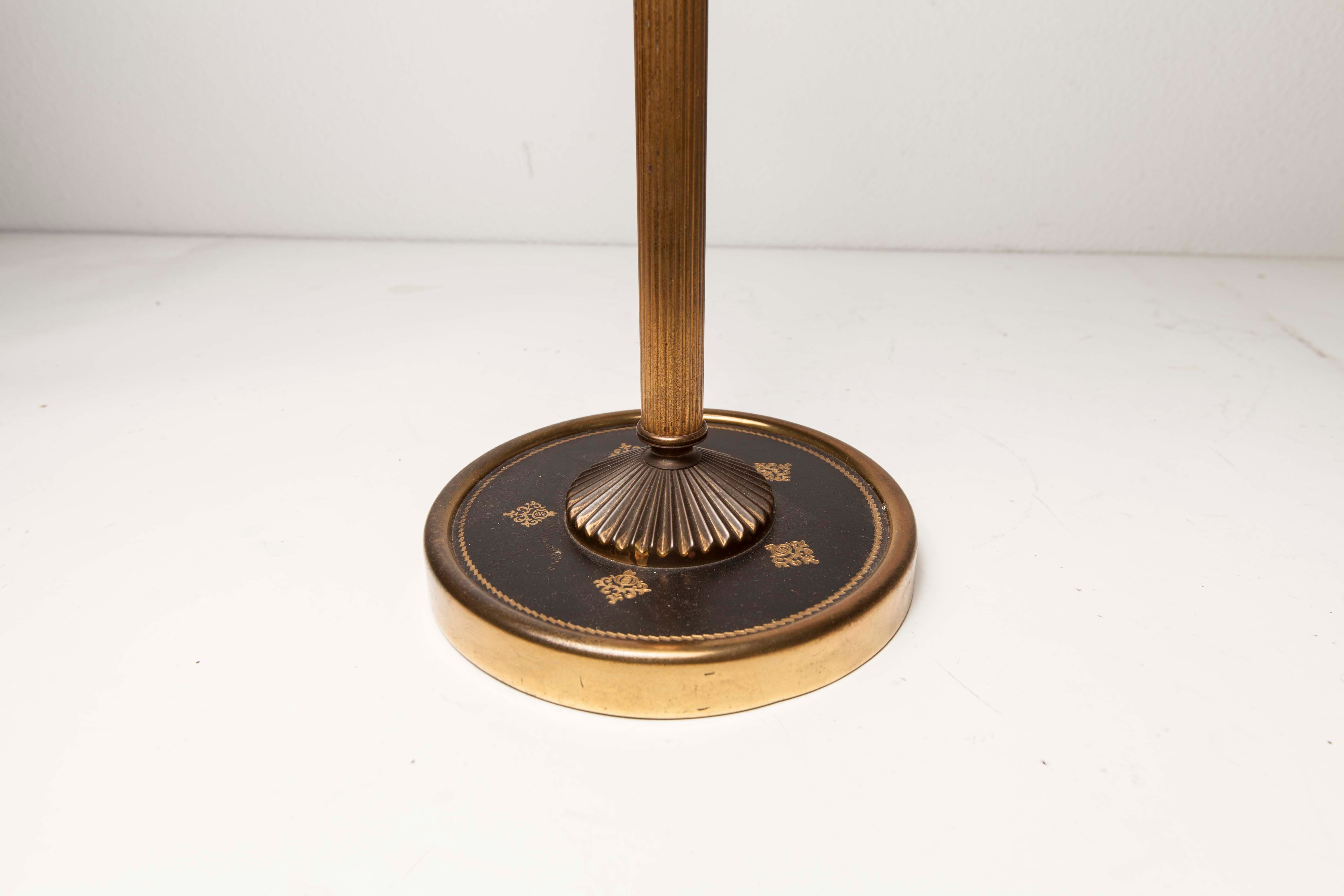 Ashtray on feet 60s gold, glass and leather