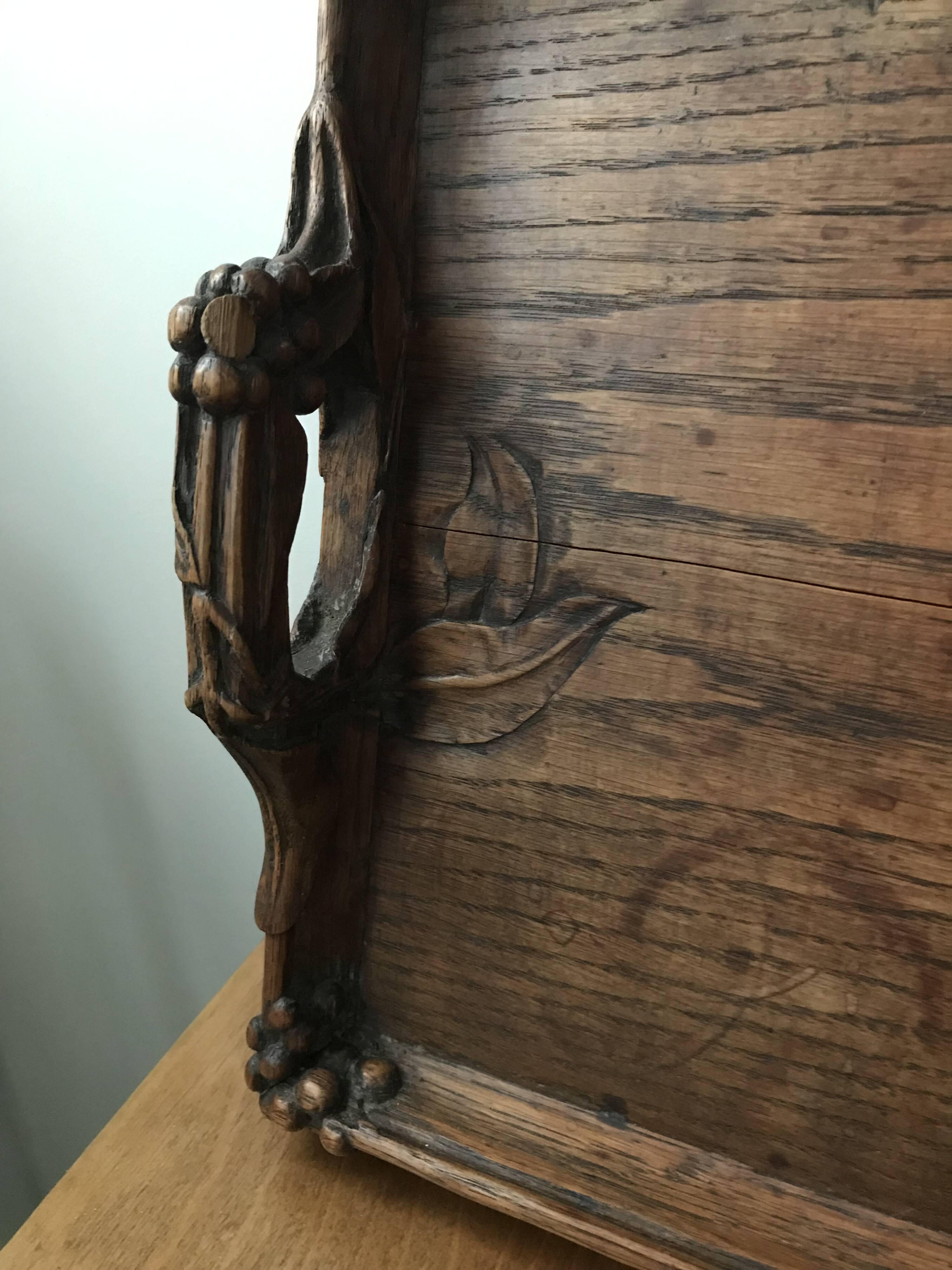 Art Nouveau tray in carved wood signed N.Faraut