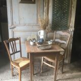 Farmhouse table