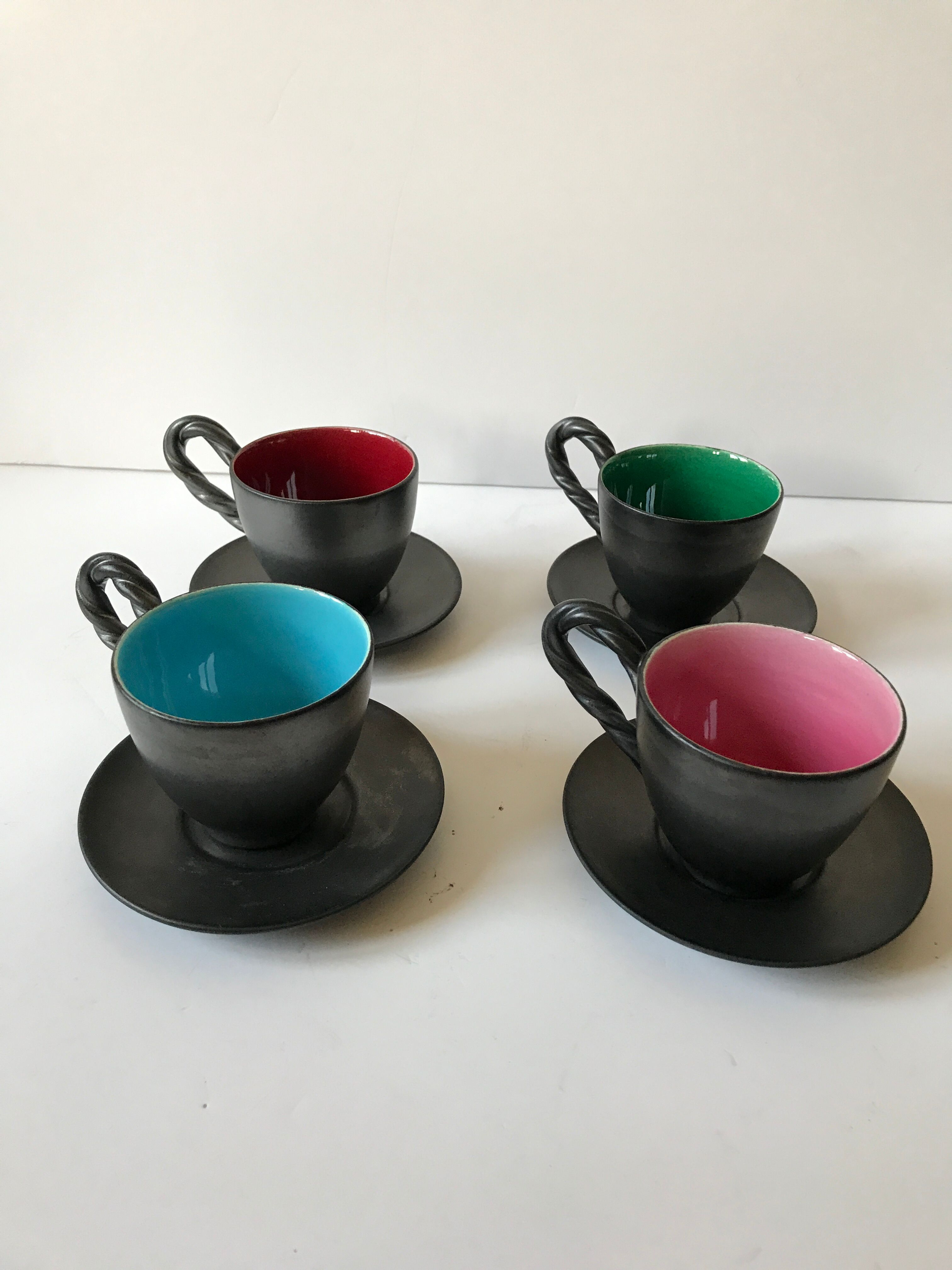 4 vallauris cups