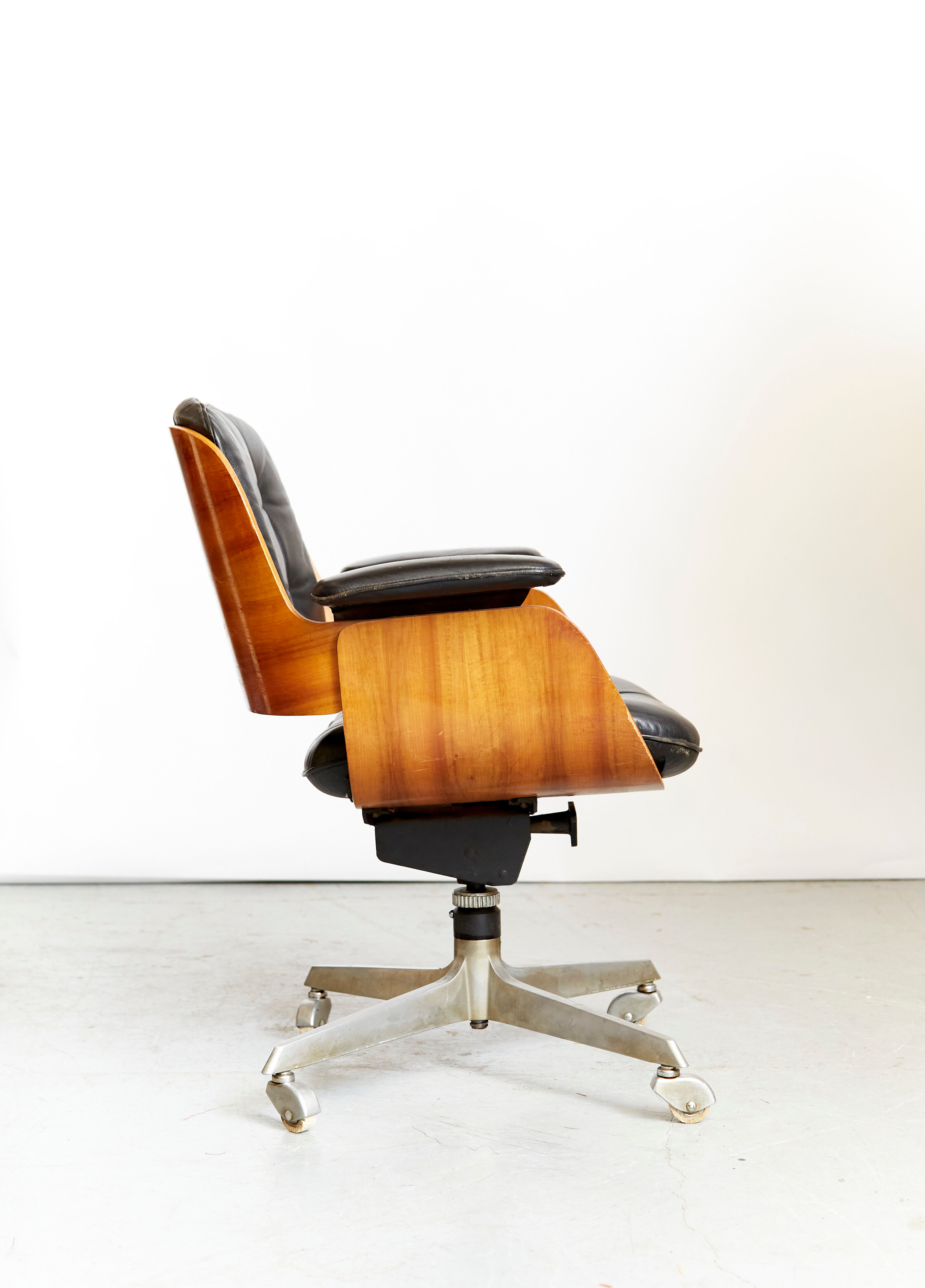 Hans Könecke office chair D49 for Tecta, 1954