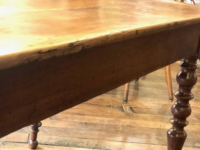Farm table with turned legs