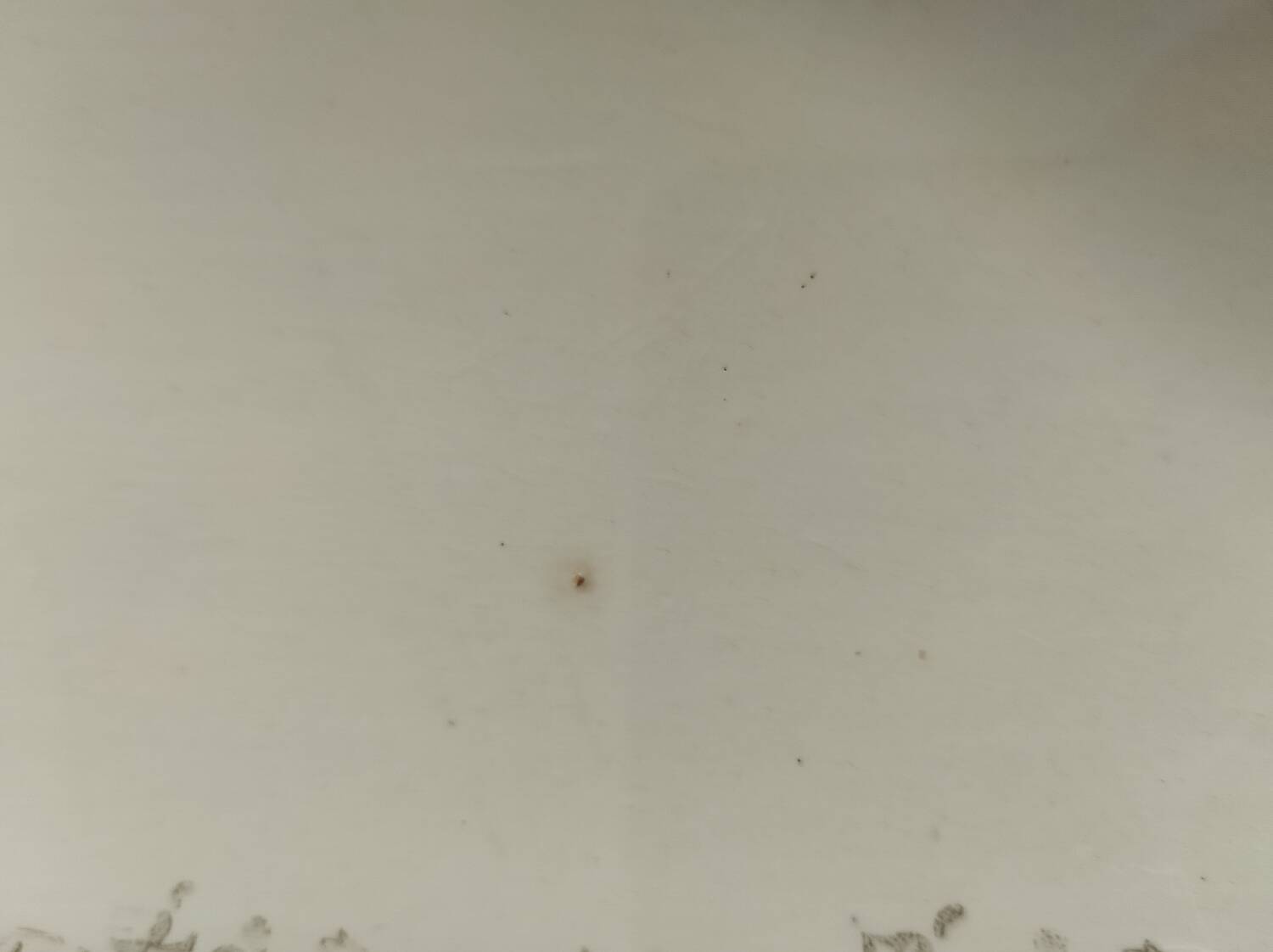 Plat à cake en faïence