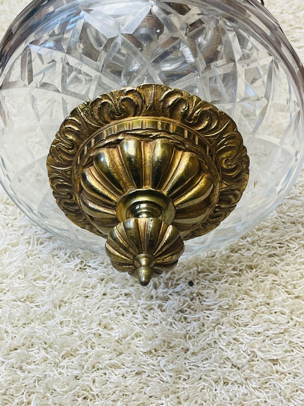 Ancienne lanterne en bronze et cristal taillé