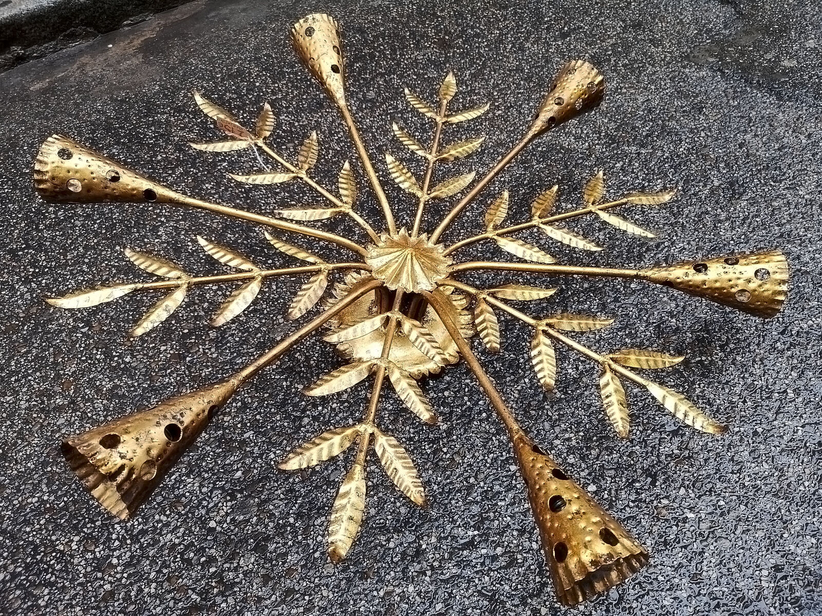 Golden wrought iron lamp