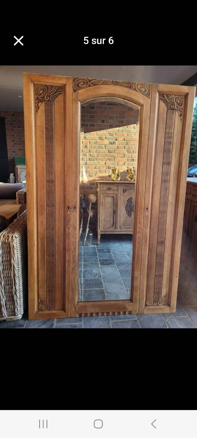 Large antique mirror to put down