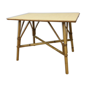 table d'appoint en rotin