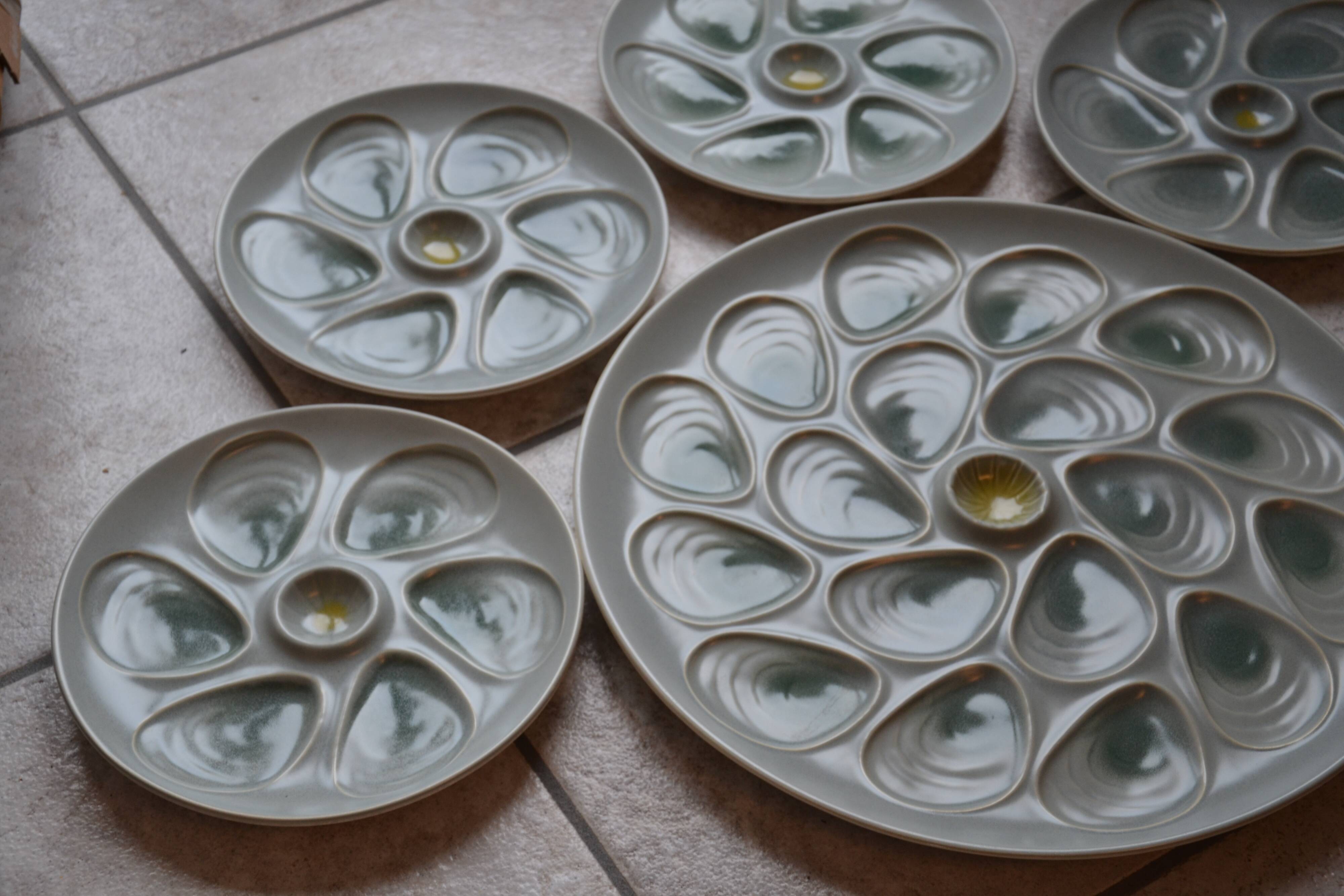 Ensemble assiettes et plat à huîtres Salins