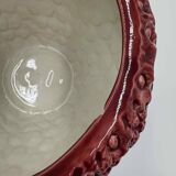 Grande soupière en barbotine fraise avec louche et plateau Bordallo Pienher