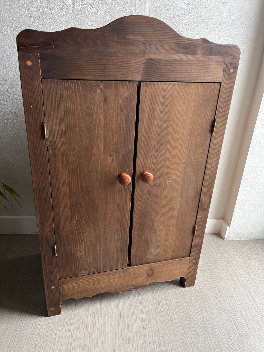 Petite armoire / buffet bois
