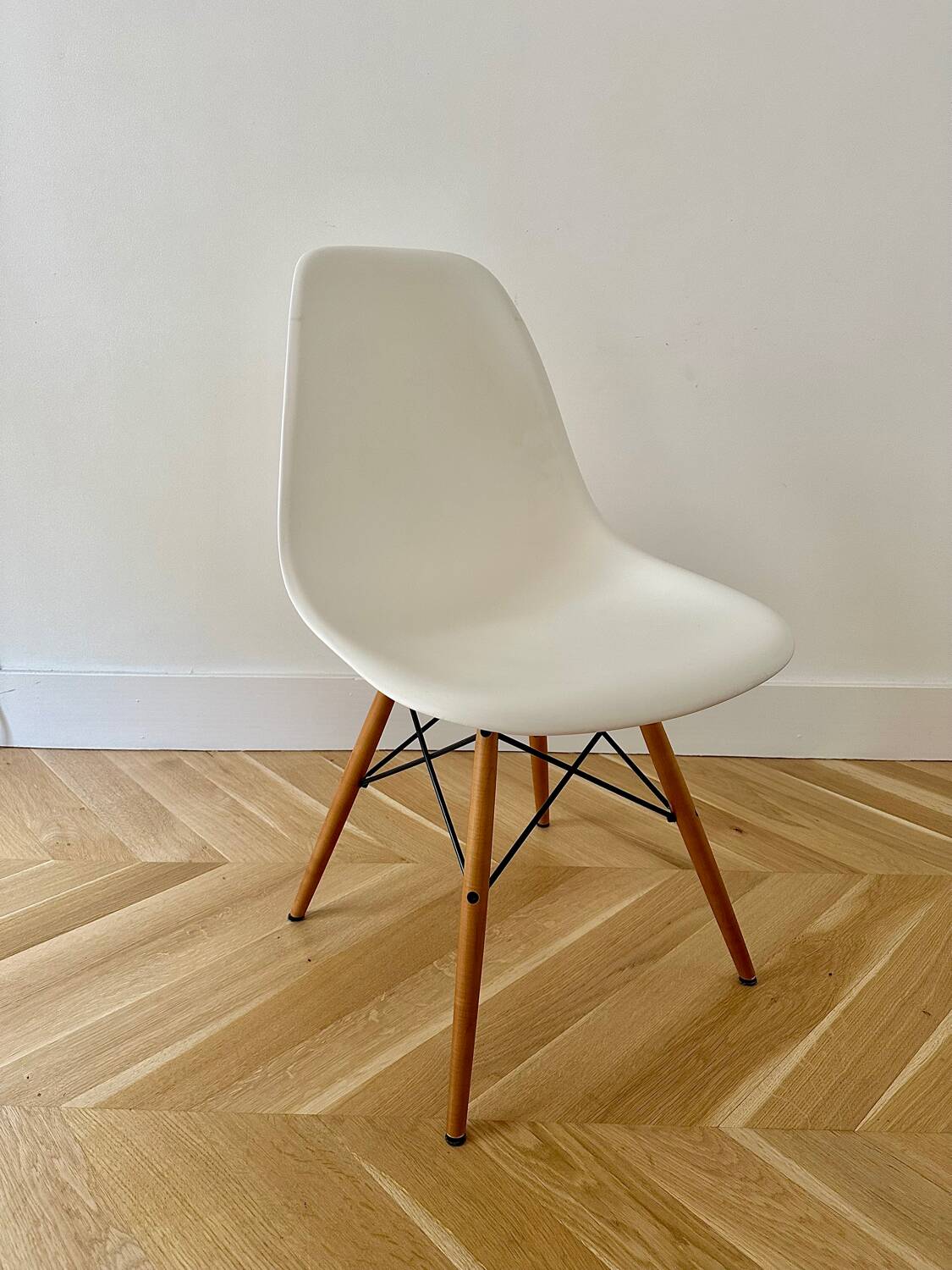 Set of chairs Eames DSW chair by Charles and Ray Eames