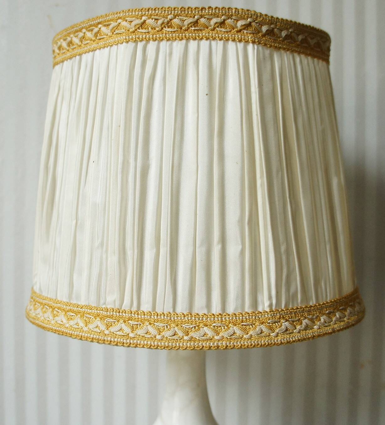 Alabaster baluster lamp 1960