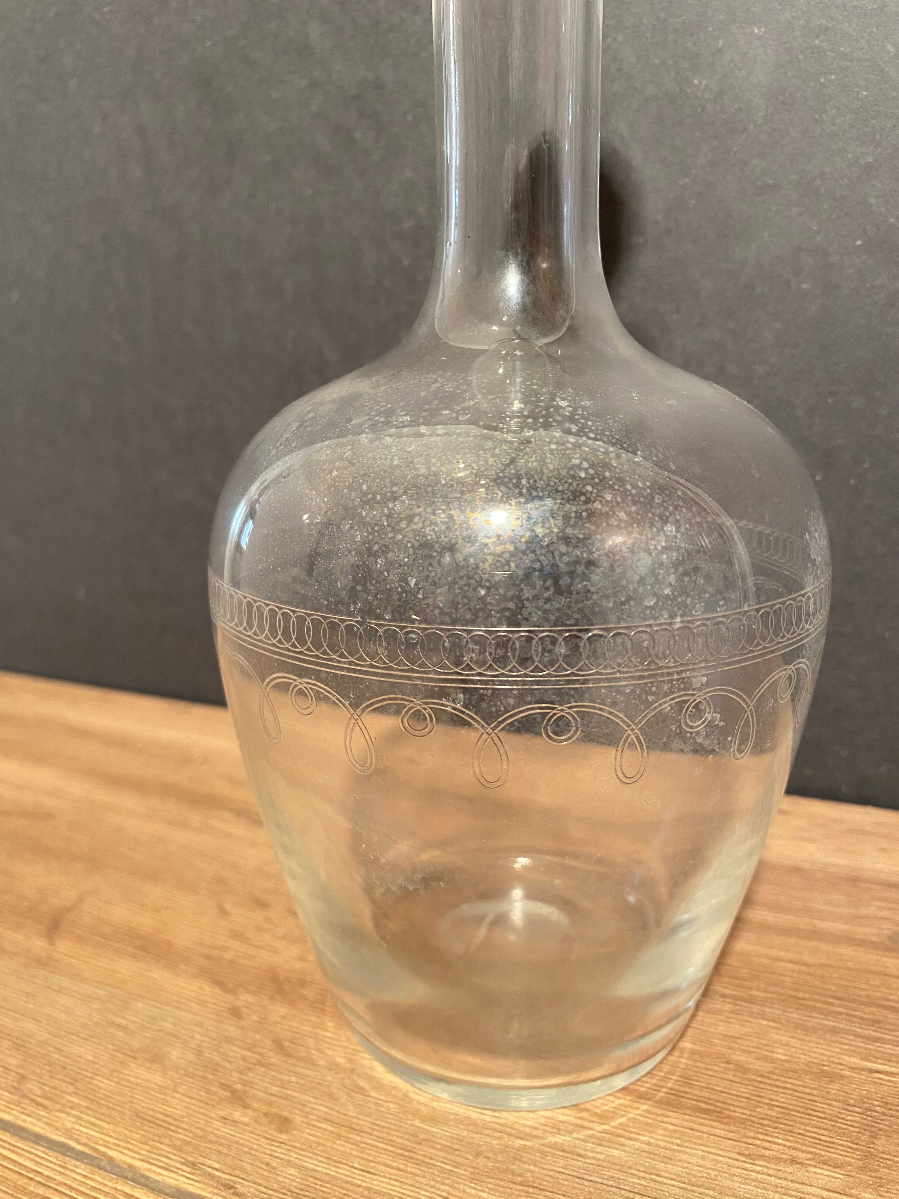 Glass decanter decorated with spirals late nineteenth early twentieth