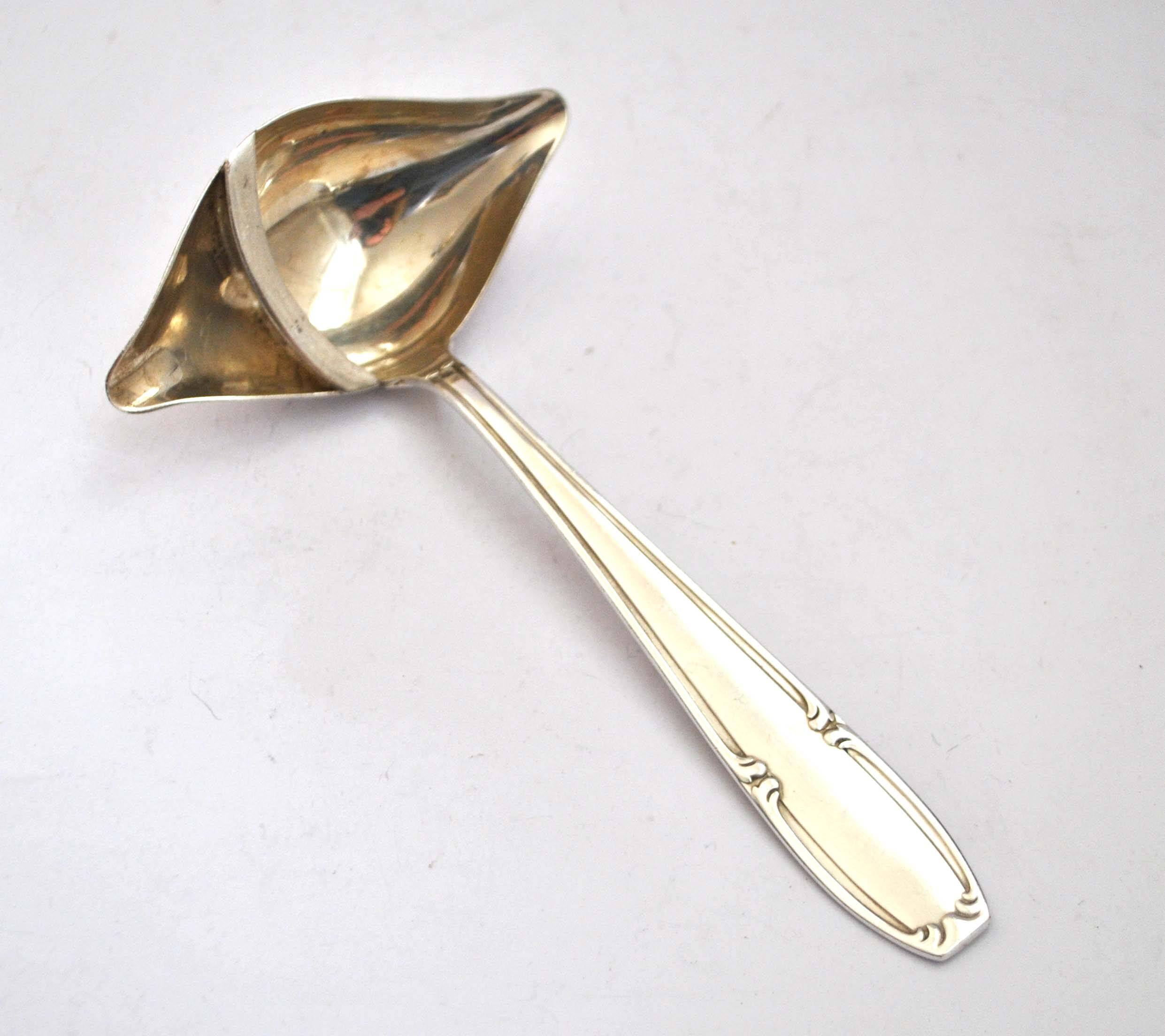 Sauce spoon Fat / lean ladle Silver metal service SFAM 18cm